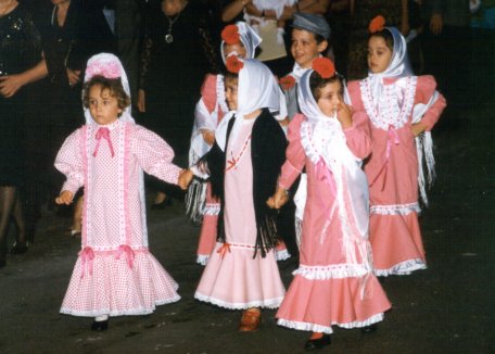 Local Dress